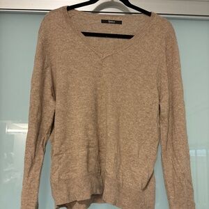 Quince XL beige v-neck sweater